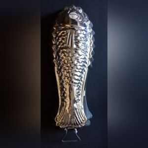 Rowoco Germany Silver 10.5 in. Hanging Fish Mold